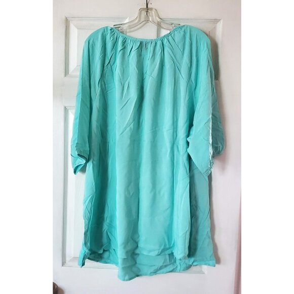 ELLOS OVERSIZED SHORT SLEEVE TUNIC SHIRT BABY BLUE SIZE 1X NWOT - Picture 5 of 6